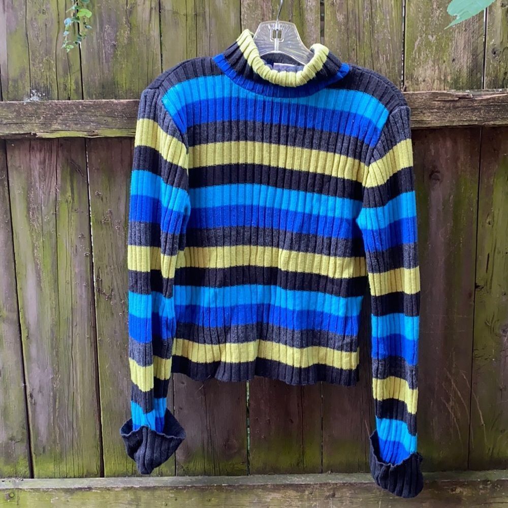 Arizona Jean company striped sweater sz. L